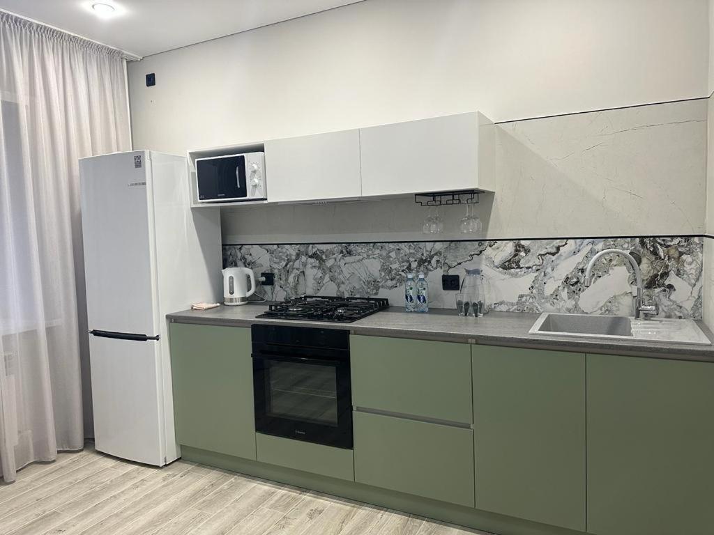 современная в центре города Apartment Kostanay